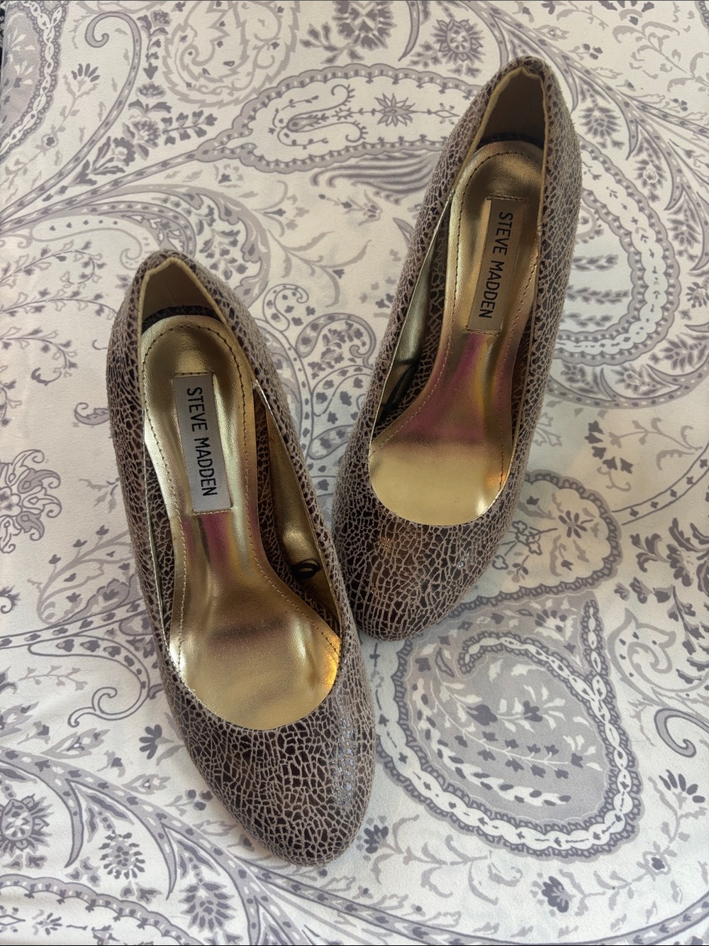 Steve Madden Women's Brown Animal Print Heels size 7